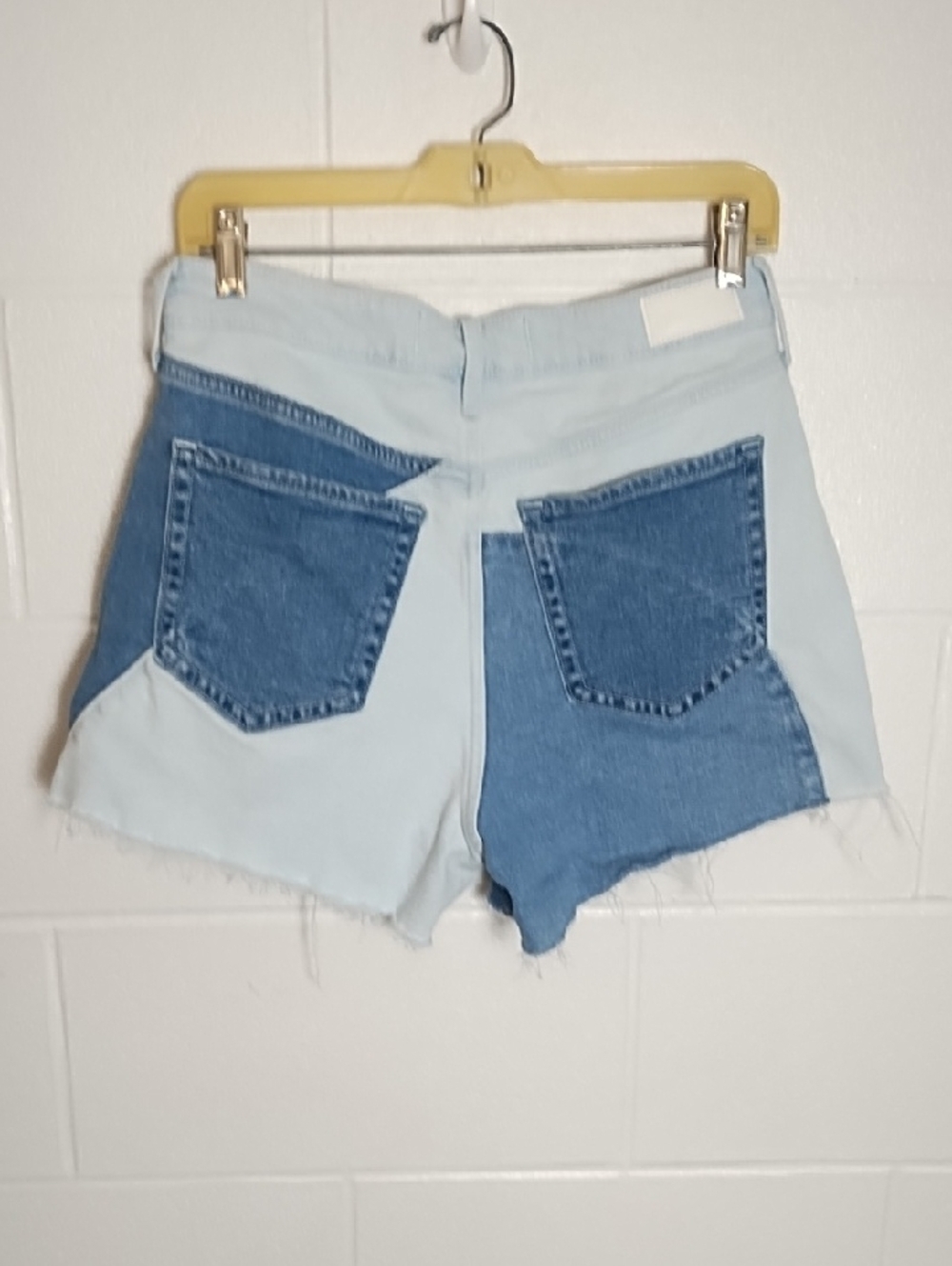 Contrast Two-Tone Blue Denim Shorts - Casual Summer Staple Raw Hem